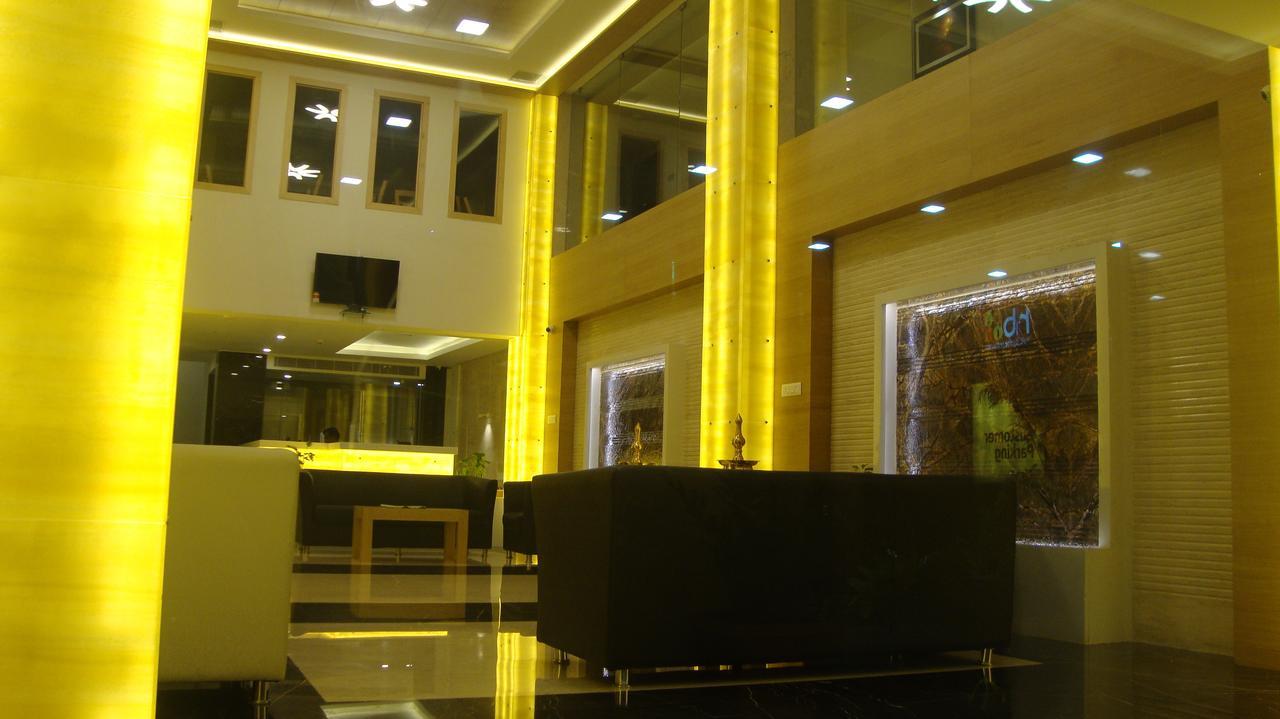 马伊斯盖特威酒店 哥印拜陀 外观 照片